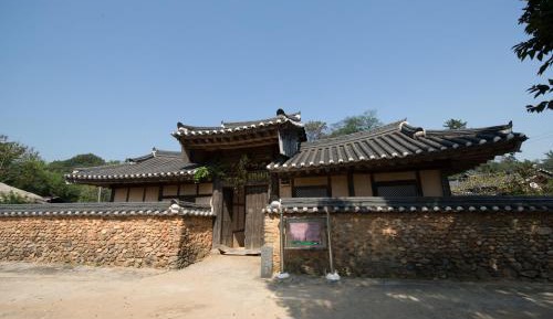 Korean-style Standard Double Room