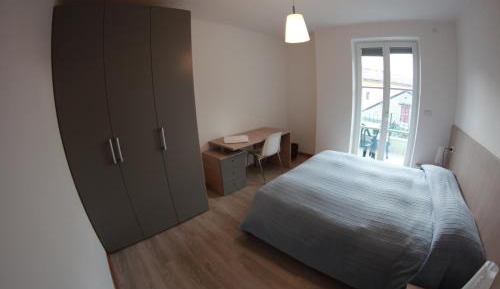 One-Bedroom Apartment with Terrace