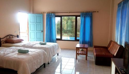 Twin Room with Pool View