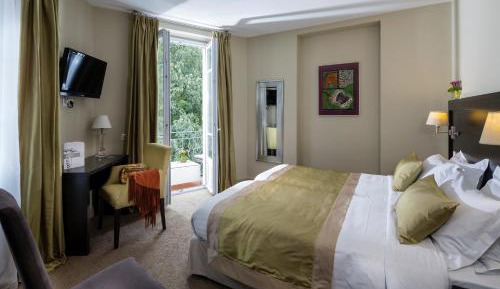 Privilege Room with Balcony