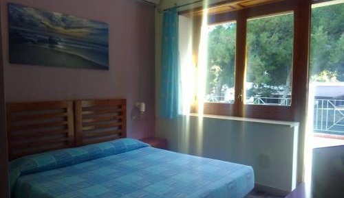 Standard Double Room with Garden View