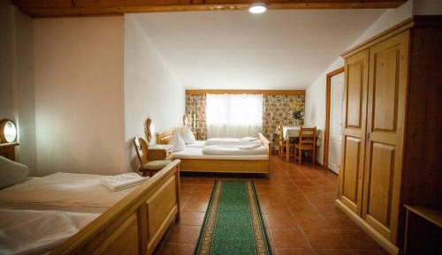 King Room with Two King Beds