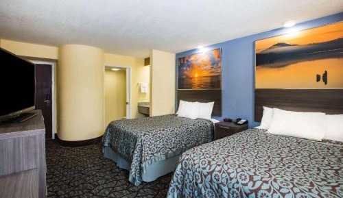 Double Room with Two Double Beds - Non-Smoking