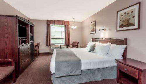 King Room - Non-Smoking