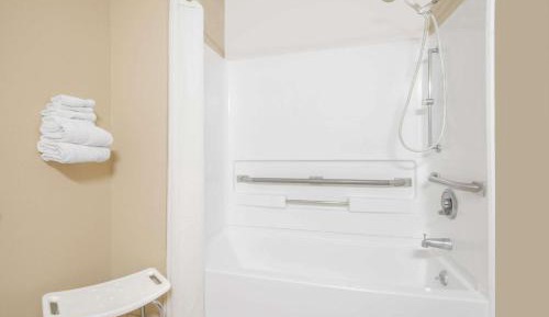 Double Room - Mobility Access/Non-Smoking