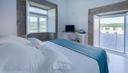 Superior Double or Twin Room with Terrace