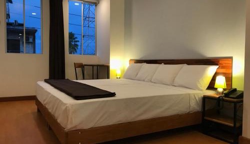 Single Room with Private Bathroom