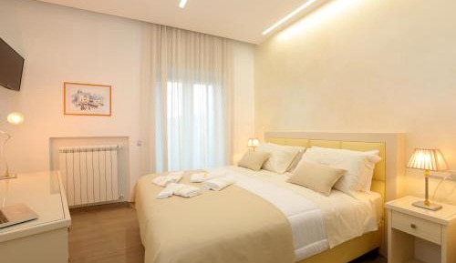 Deluxe Double or Twin Room with Balcony