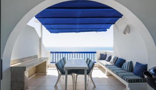 Apartment with Sea View