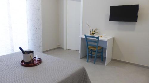 King Room with Balcony