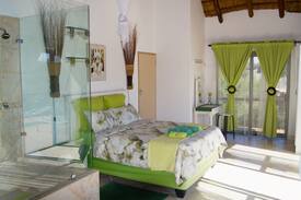 Tshwane House | Baobab Green Room - NUDE - SunEden Naturist Resort
