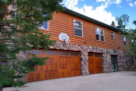 Westcliffe House | Alpine Peaks Mountain Home