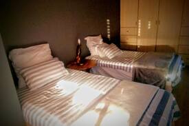 Middelburg House | Tranquil room next to Klein Olifants river
