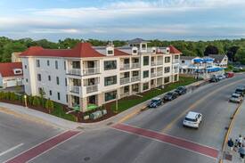 Sister Bay Apartment | Marina View #104