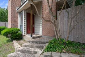 College Station Apartment | Woodbrook HomeStay