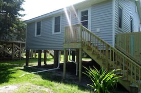 Ocracoke House | Crab Shack- Quaint Ocracoke cottage.