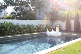 Asbury Park House | SLEEPS 8 - The Hayworth - Beach House - POOL OPEN