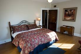 Shelbyville Bed & Breakfast | Cinnamon Ridge Bed & Breakfast-The Horse Room