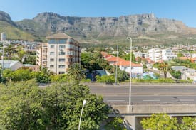 Cape Town City Centre Apartment | 28 Scott Street, Gardens