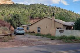 Jemez Springs House | Historic Luna House in Jemez Springs