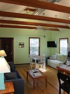 Lincolnville House | Shotgun Cottage 4 Blocks From Downtown's Core