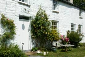 Cwrt House | Glan-y-morfa, stunning Welsh farmhouse.