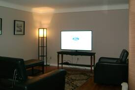 Cuyahoga County House | Rocky River Quiet Ranch Entire Home