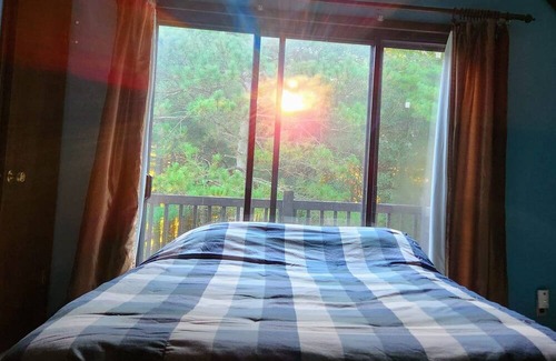 Nekoosa Cottage | New on VRBO! Peaceful "Guest favorite" lakeside cabin. Fun for the whole family!