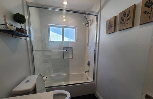 Canoga Park House | Cozy House