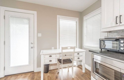 Downtown House | Villa Bella elegant family retreat in downtown Bentonville