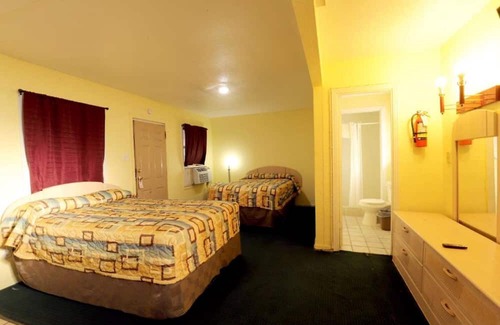 Kingsville Hotel | Economy Inn Kingsville By OYO