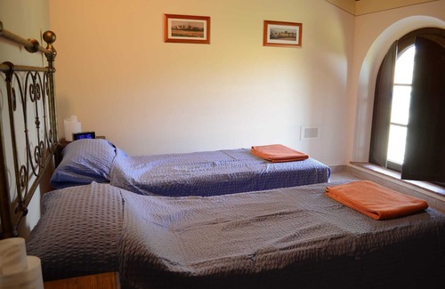 Peccioli House | LUXURY COTTAGE IN TUSCAN ESTATE - POOL - NEXT TO A GOLF COURSE! (MORAIOLO)