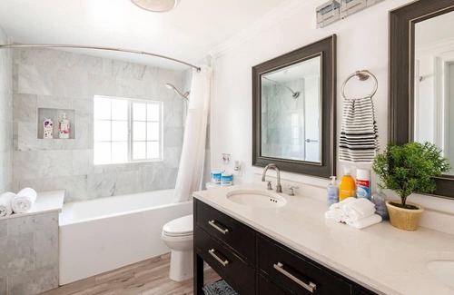 Duarte House | Amazing & Relaxing 5B3B-Private Pool