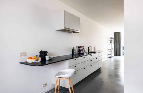 Stalingrad Apartment | Stunning 2BR designed app centre of Brussels