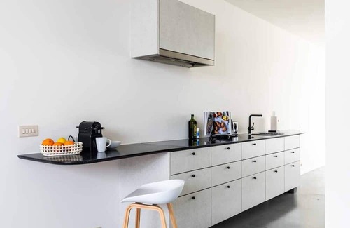 Stalingrad Apartment | Stunning 2BR designed app centre of Brussels