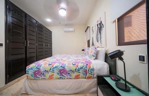 Downtown Condo | Condo Surf 301 - Beachfront Oceanview 1 Bedroom with Gym - at El Faro condos