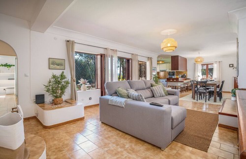 Funchal Villa | Countryside Villa "Green Paradise" with Shared Pool, Shared Garden & Wi-Fi