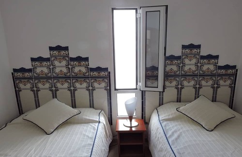 Arrieta House | SUNNY HOME - Beachfront house