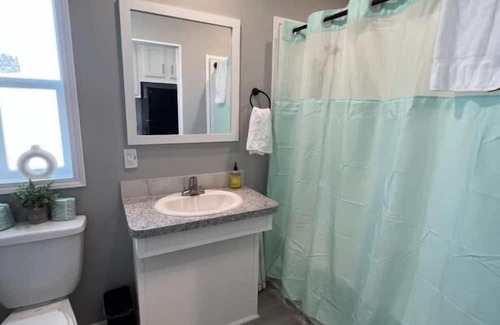 Baker County Hotel | Island Oaks