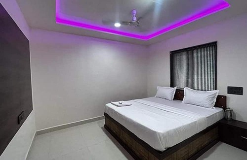 Pimpri - Chinchwad Hotel | Fabhotel Abhishek