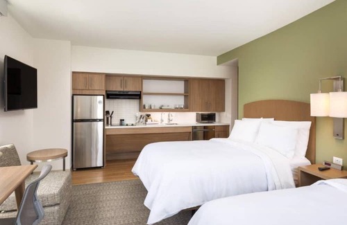 Sloan Lake House | Provides greater flexibility and choices for our guests.