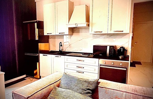Catanzaro Apartment | Charming 2-bedroom apartment with WiFi, AC in marvelous Calabria