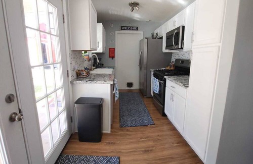 Live Oak House | A charming house well located close to the Airport, Military Bases, Sea World