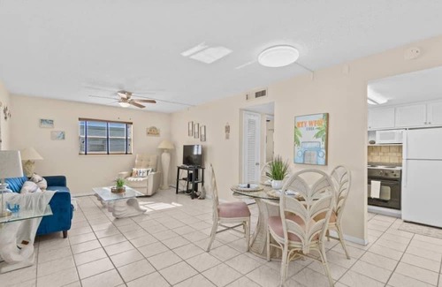 Cocoa Beach Condo | Barefoot Beach Bungalow: 1B Oceanfront Complex by World Famous Cocoa Beach Pier