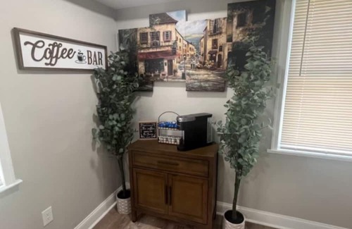 Stonewood-Pentwood-Winston House | Furnished House nHillen Rd, ColdSpring Ln, & Morgan State University Area