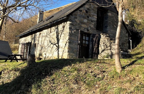 Eaux-Bonnes Ski Chalet | Bergerie in the heart of the Pyrenees - Skiing, hiking, nature and relaxation