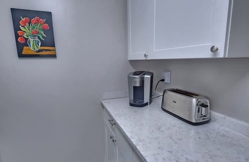 Hope Condo | Affordable Stay