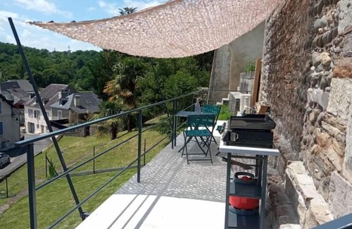 Moumour House | L'EMBARRY - MOUMOUR - Gîte