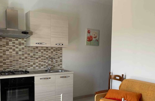 Gaggi House | Holiday Home 'Casa Relax' with Mountain View, Wi-Fi and Air Conditioning