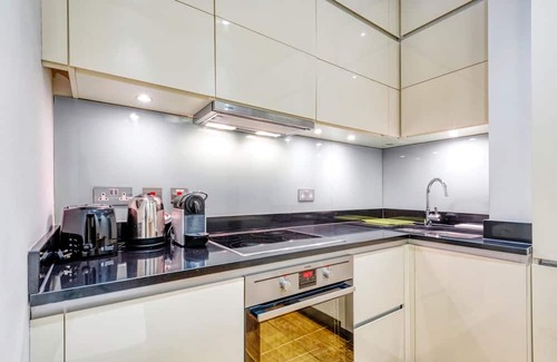 Courtfield Apartment | 2 bedrooms luxury flat in South Kensington